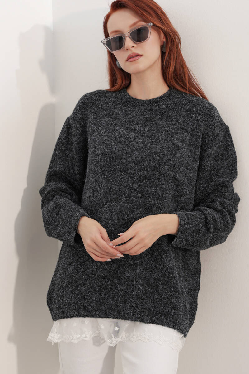 Kadın Tül Detaylı Oversize Triko Kazak 15968 - Siyah (1)