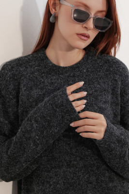 Kadın Tül Detaylı Oversize Triko Kazak 15968 - Siyah - 5