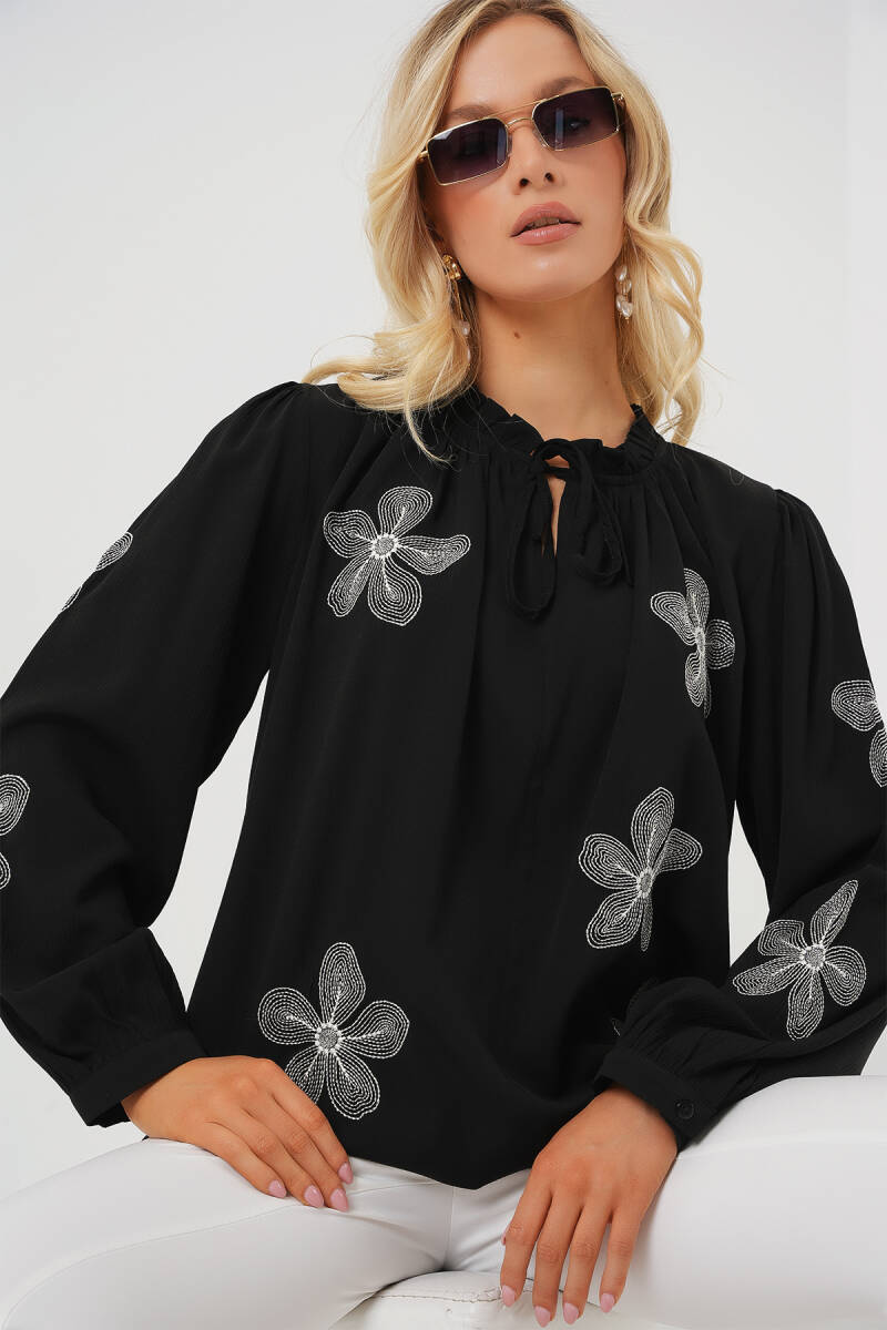 Kadın Uzun Kol Nakışlı Örme Bluz 951 - Siyah - BİGDART
