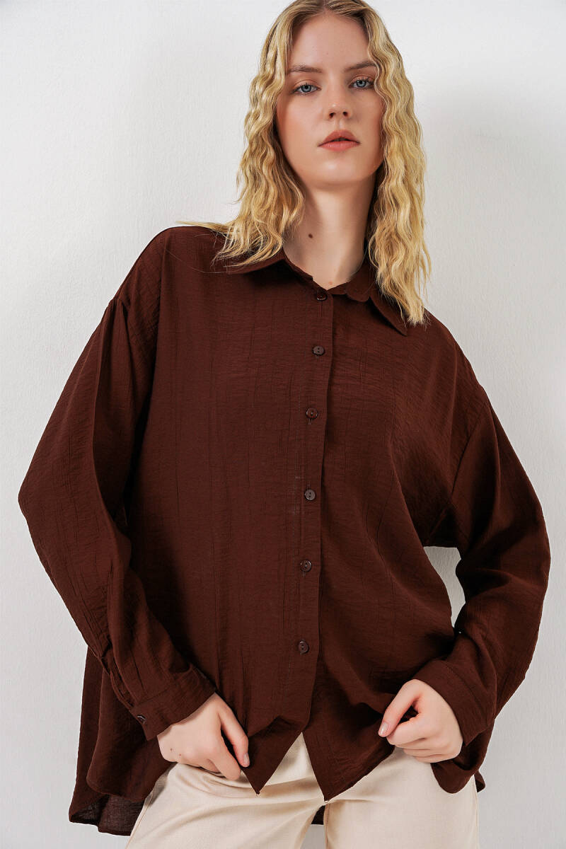 Kadın Uzun Oversize Gömlek 20334 - Kahverengi - BİGDART