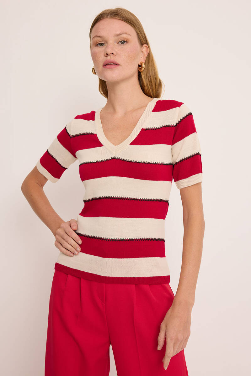 Kadın V Yaka Kırmızı Beyaz Çizgili Bluz 15869 - BİGDART