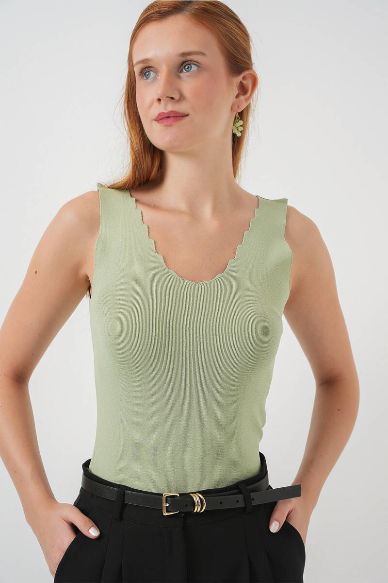 Kadın Zikzaklı V Yaka Bluz 15930 - Çağla - BİGDART