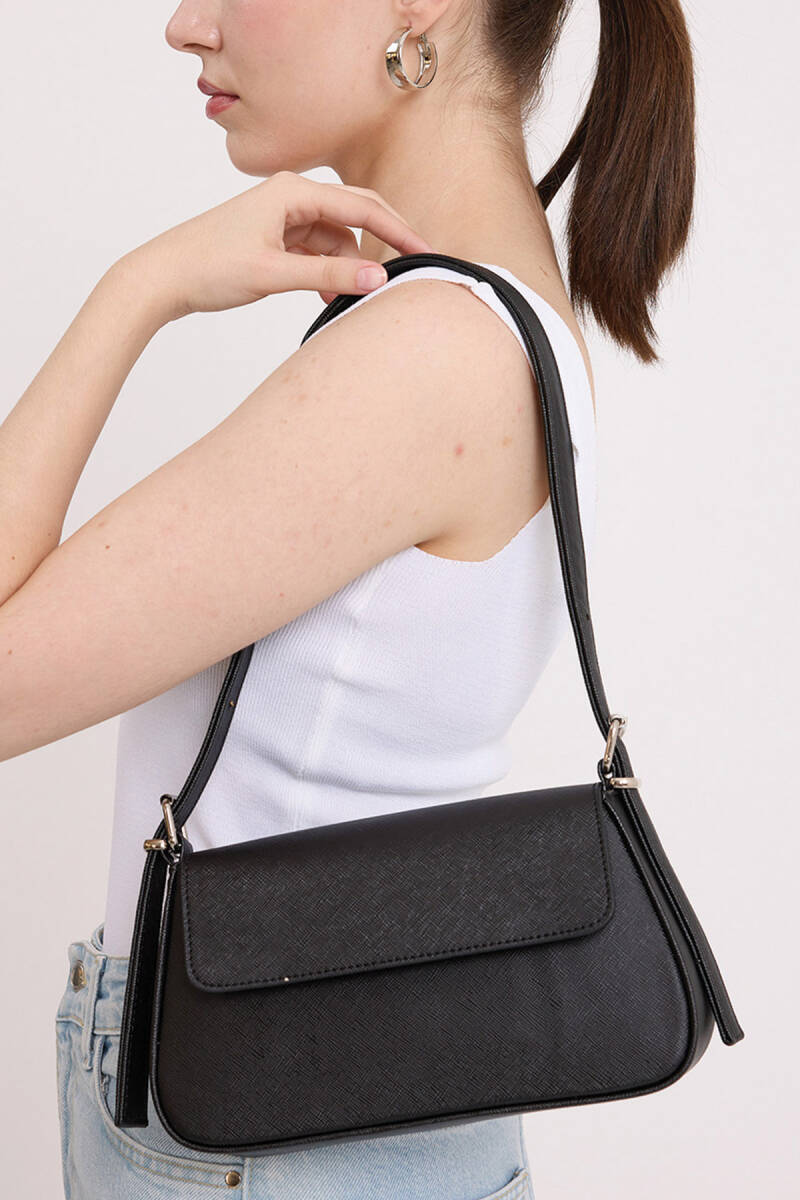 Kombinlerinizi Tamamlayacak Çanta Önerileri