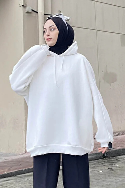 Şık Detaylarıyla Tesettür Eşofman ve sweatshirt Modelleri