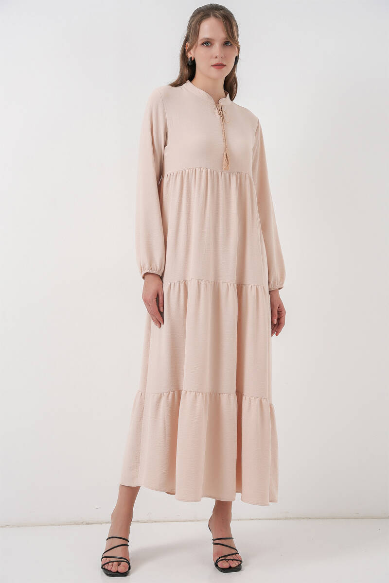 T1627 Yaka Bağcıklı Elbise - C. Bej - BİGDART